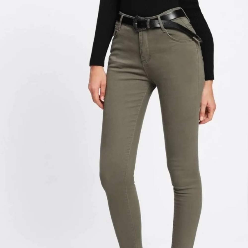 BRAND NEW Olive Green Skinny Jeans